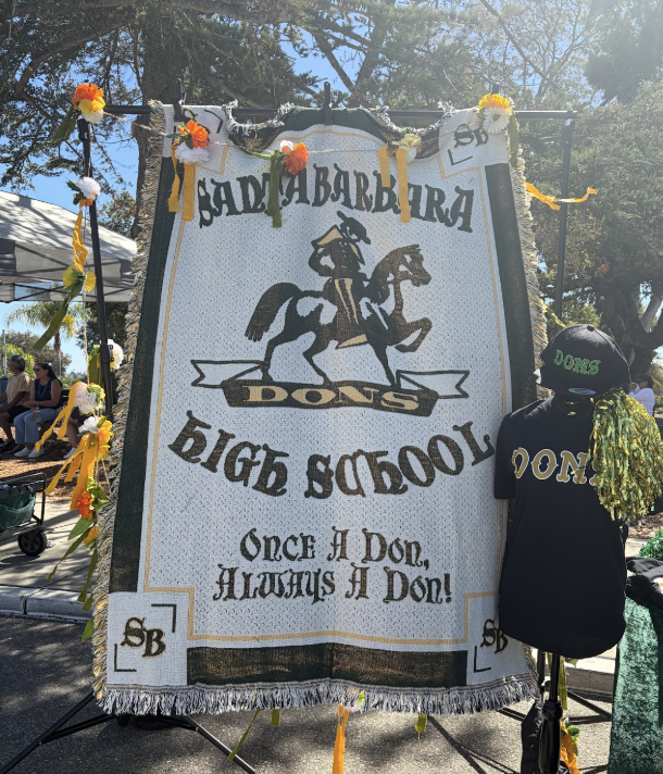 Alumni and students gather at the All Dons Reunion to bring school spirit alive.
Image credit: Amelie Gridley
